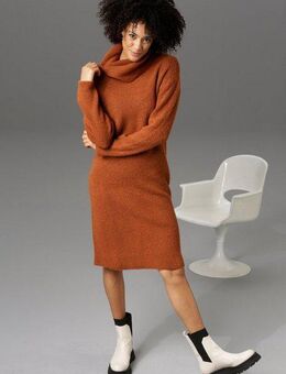 Aniston CASUAL Strickkleid mit halsfernem Rollkragen