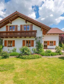 Charmantes Einfamilienhaus mit großem Garten und viel Potenzial - Vilshofen (Donau)
