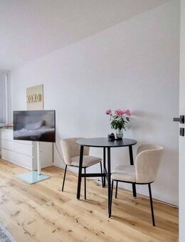 Köln-Deutz mit Domblick - Kapitalanlage oder Selbstnutzung - Schöne, helle Wohnung direkt am Rhein - Köln