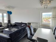 Renovierte 4-Zimmer-Eigentumswohnung mit Ausblick über Kulmbach - Kulmbach