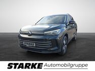 VW Tiguan, 2.0 TDI Elegance, Jahr 2022 - Georgsmarienhütte