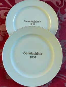 Sonntagschule 1951 – Jahresteller aus Porzellan – 2 Stück - Niederfischbach