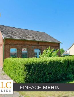 Charmantes Bauernhaus mit großem Grundstück und Bebauungsoption - Malliß