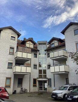 2 Monate mietfrei Wohnen! Wunderschöne offene Maisonette-Wohnung mit Balkon - Weil der Stadt