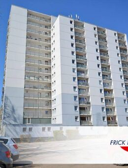 Vermietete 2 Zimmer Eigentumswohnung mit Balkon und PKW-Stellplatz - Bad Schwartau