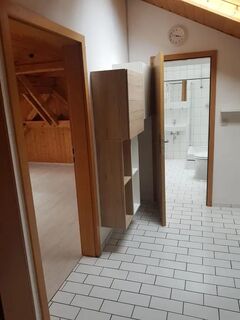 Romantische Dachwohnung im Bereich Nittendorf/ Pollenried nur an ruhige Einzelperson