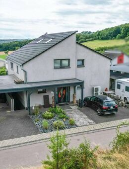Einziehen & wohlfühlen - modernes Zweifamilienhaus mit ELW & Wintergarten - Kirf