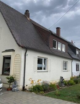 3 Zimmer Wohnung im Bärenkeller - mit Gartenanteil - Augsburg