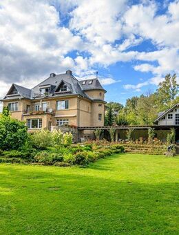 Imposante Stadt-Villa - Münchberg