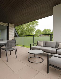 Dachgeschosswohnung mit Galeriegeschoss und großem Balkon in Müngersdorf - Köln