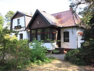 Rarität in bester Villenlage: Charmantes Einfamilienhaus um 1912 erbaut mit Wintergarten in ruhiger Umgebung - Falkensee