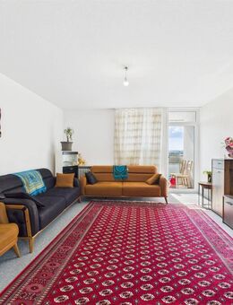 TRAUM-AUSSICHT- schöne 3-Zimmer-Wohnung mit unverbaubarem Skyline-Blick - Maintal