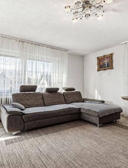 Moderne 4-Zimmer-Wohnung mit Einzelgarage und Balkon in Durmersheim - Durmersheim