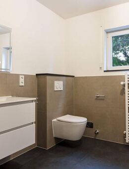 Renovierte 2-Zimmer Wohnung in ruhiger Lage von Pellingen - Pellingen