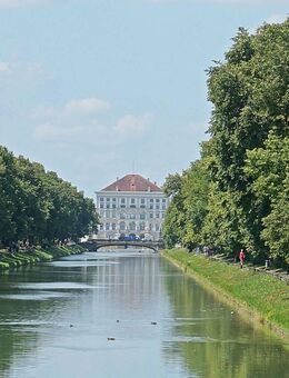 Großzügige 3-Zimmerwohnung mit zwei Balkonen und Blick auf den Nymphenburger Kanal... - München