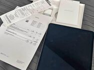 Apple iPad Pro 12.9 (2022) 128GB SpaceGrau - Alt St. Johann