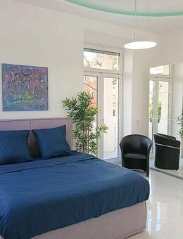 Stilvolles möbliertes 1-Zimmer Apartment mit Balkon in Wiesbaden Westend - Wiesbaden