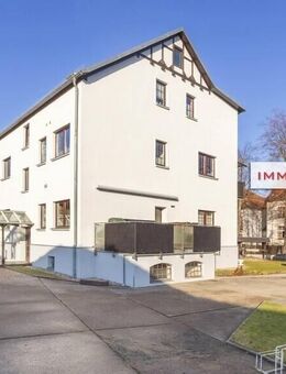 IMMOBERLIN.DE - Ästhetische Altbauwohnung mit Terrasse & Garage in herrlicher Lage - Werder (Havel)