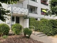 2-Raum-Wohnung im Erdgeschoss mit Balkon und Pkw-Stellplatz / Nähe Muldendamm - Zwickau