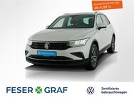 VW Tiguan, 1.5 TSI Life, Jahr 2022 - Nürnberg