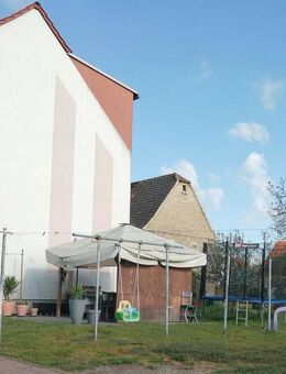 Gut geschnittene 2 Raum Wohnung mit Tageslichtbad - Wiedemar
