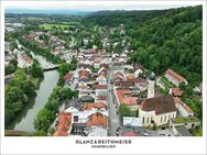 Alpenblick trifft Altstadt - Charmante Gartenwohnung auf zwei Ebenen - Wolfratshausen