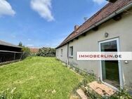IMMOBERLIN.DE - Großes Grundstück mit Einfamilienhaus in Müncheberg - Müncheberg