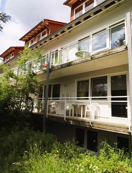 Interessante Kapitalanlage, Pflegeheim mit Wohnhaus, Reithalle und Pferdestall - Korbach (Hansestadt)