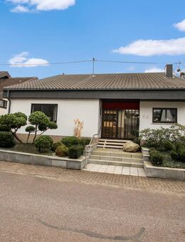 Repräsentativer Bungalow in Wallerfangen - Saarlouis