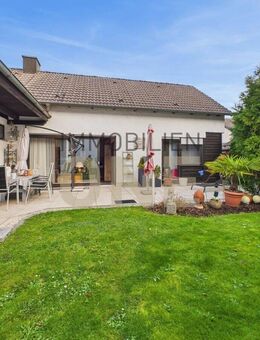 Großzügiges Einfamilienhaus mit Charme, Potenzial und traumhaftem Garten - Abensberg