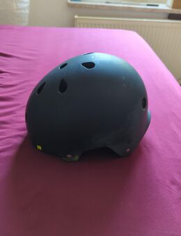 K2 Skater- und Fahrradhelm Größe L - Stendal (Hansestadt)