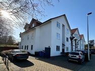 Wunderschöne Dachgeschosswohnung 2ZKB mit EBK, Balkon und Stellplatz - Delmenhorst