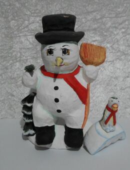 Schneemann süße Dekofigur mit Pinguin auf Eisscholle Winterdekoration - Rödermark