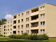 Sofort zu haben - kleine 3-Zimmerwohnung mit Laminatboden in Krefeld-Benrad - Krefeld