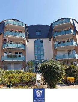 Interessante Dachwohnung mit großem Balkon und perfektem Blick zum Wohlfühlen! - Freital