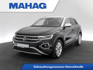 VW T-Roc, 2.0 TDI STYLE, Jahr 2023 - München