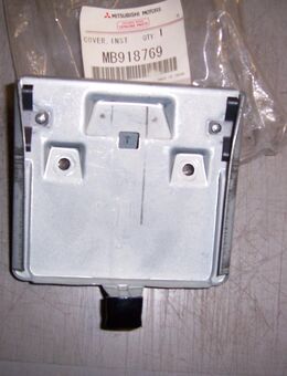 MB918769 Abdeckung Aschenbecher Mitsubishi Colt/Lancer/Lancer Kombi/Pajero Pinin - Hannover Vahrenwald-List
