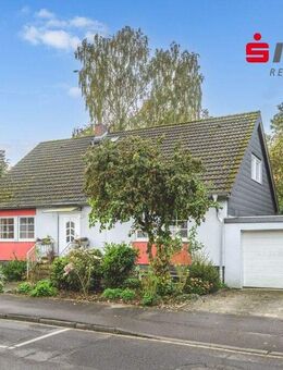 Euchen! Freistehendes Einfamilienhaus mit Bungalowcharakter und parkähnlichem Grundstück - Würselen