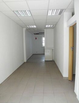 1 - RAUM - WOHNUNG - PARTERRE - BAD MIT DU - 2-ABSTELLRÄUME - BÜTZOW - STADTZENTRUM - Bützow