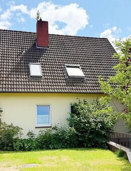 Freistehendes Ein-/ Zweifamilienhaus in Lilienthal mit eigenem Bootssteg direkt an der Wörpe - Lilienthal