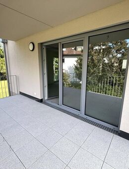 Neubau 4-Zimmer-Wohnung mit Aufzug und Sonnenbalkon - Wiesbaden