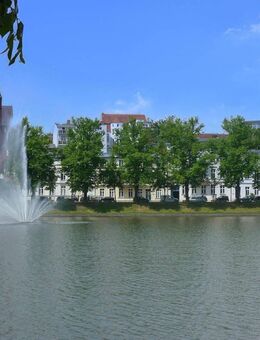 Exklusive Dachgeschosswohnung im Herzen von Schwerin - Schwerin