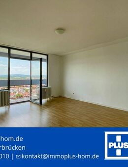 HOMBURG-UNINÄHE; HELLE UND GROSSZÜGIGE 2 ZKB WOHNUNG MIT EBK UND BALKON - Homburg