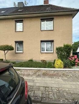 sehr gepflegtes 2-Familienhaus DHH in ruhiger Lage mit unschlagbarem Preis - Osterburg (Altmark)