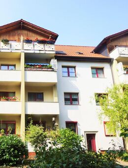 Gartenwohnung mit Balkon und moderne Einbauküche - Magdeburg