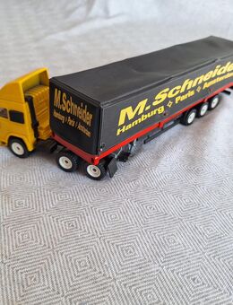 Siku 1:50/55 LKW--Unimog--Anhänger --Krane usw.Teils Neu und aber auch mit Fehlern, siehe dazu die Fotos. - Meckenheim
