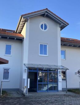 Einladende 4-Zi Wohnung als Gewerbeeinheit! Perfekte Ortsrandlage in Egmating! - Egmating