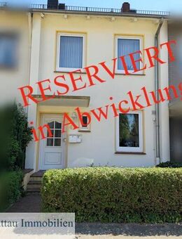 G 36 BURGDAMM -RESERVIERT- Reihenmittelhaus in ruhiger Lage- - Bremen