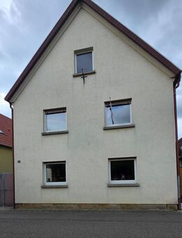 ~~ SANIERUNGSBEDÜRFTIGES WOHNHAUS MIT SCHEUNE UND GROSSEM GARTEN ~~ - Oberotterbach