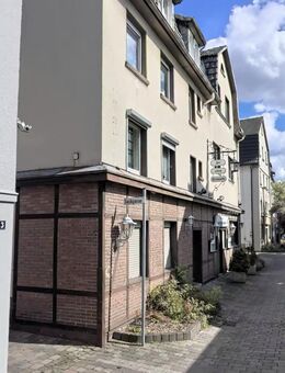 Mietshaus mit Gewerbe (alte Gaststätte) in Menden zu verkaufen - Menden (Sauerland)